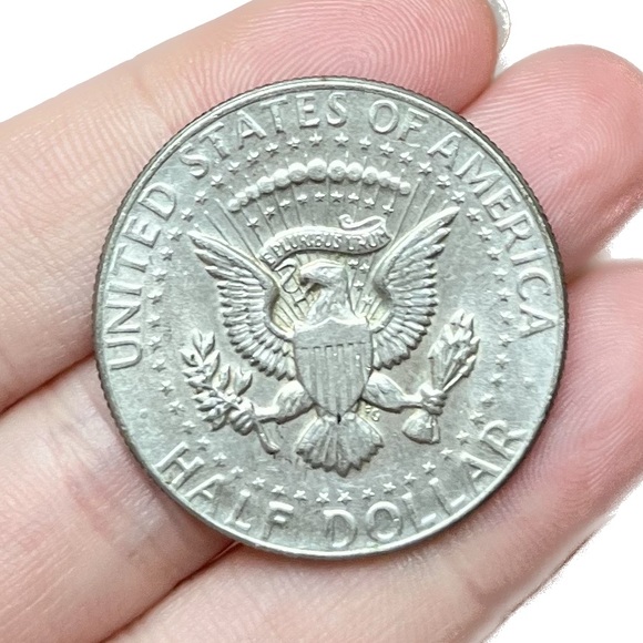 🎈$10 add on - Kennedy Half Dollar - Silver - Picture 2 of 7